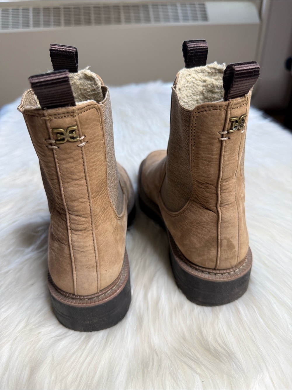 Sam Edelman Brown Laguna Chelsea Boots - Picture 4 of 7